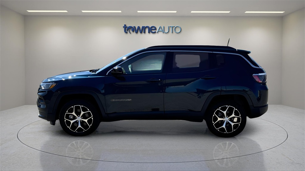 2024 Jeep Compass Limited photo 2