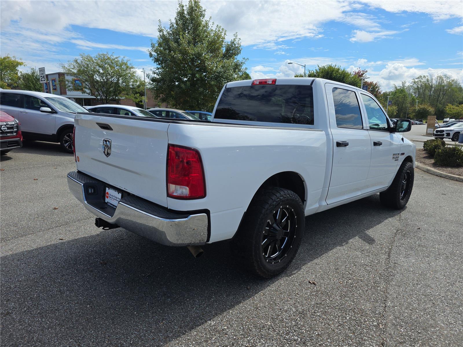 2019 Ram 1500 Classic Tradesman photo 3