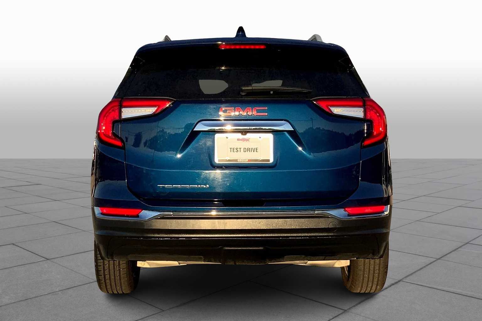 2023 Gmc Terrain SLT photo 4