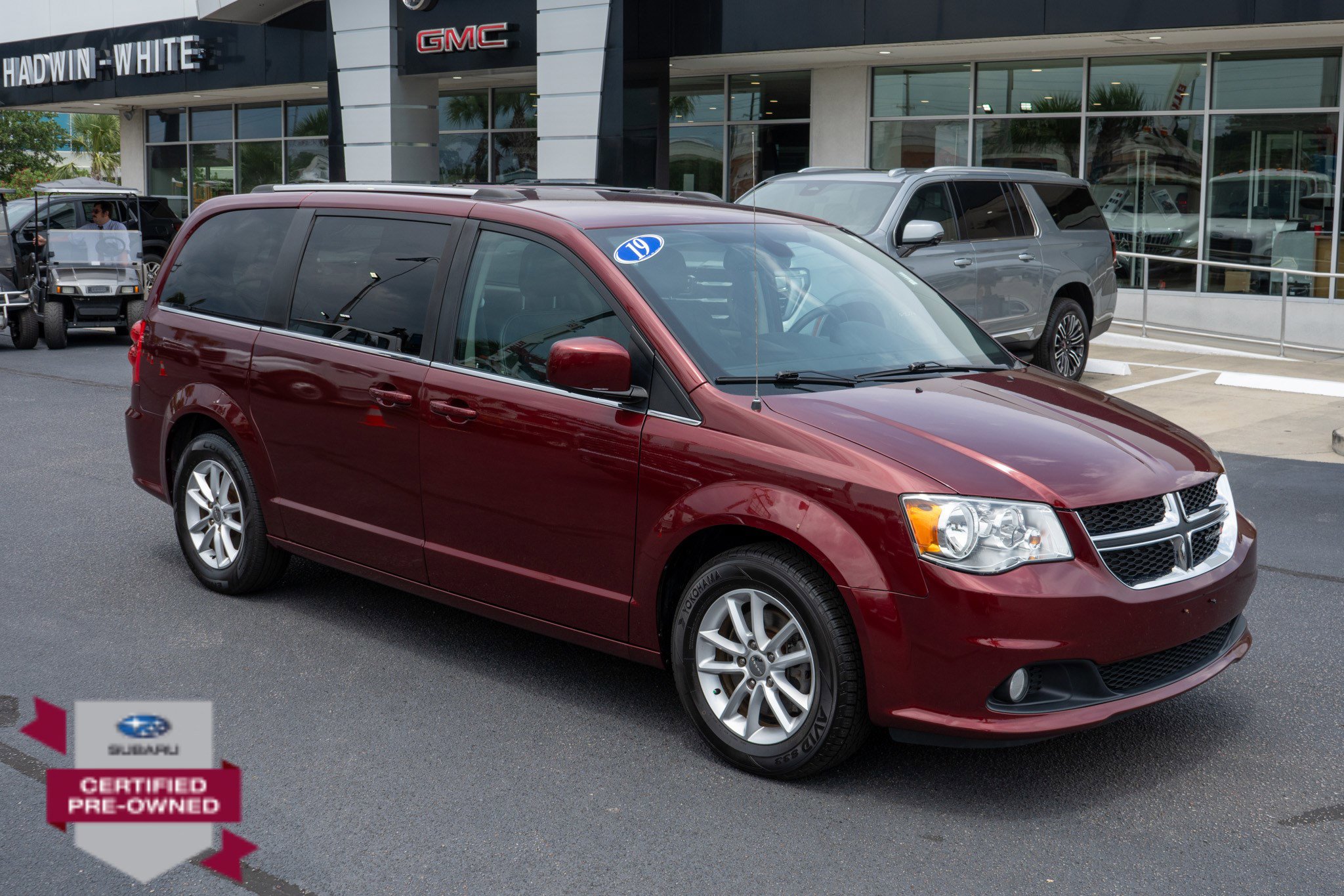 Used 2019 Dodge Grand Caravan SXT with VIN 2C4RDGCG1KR542181 for sale in Conway, SC