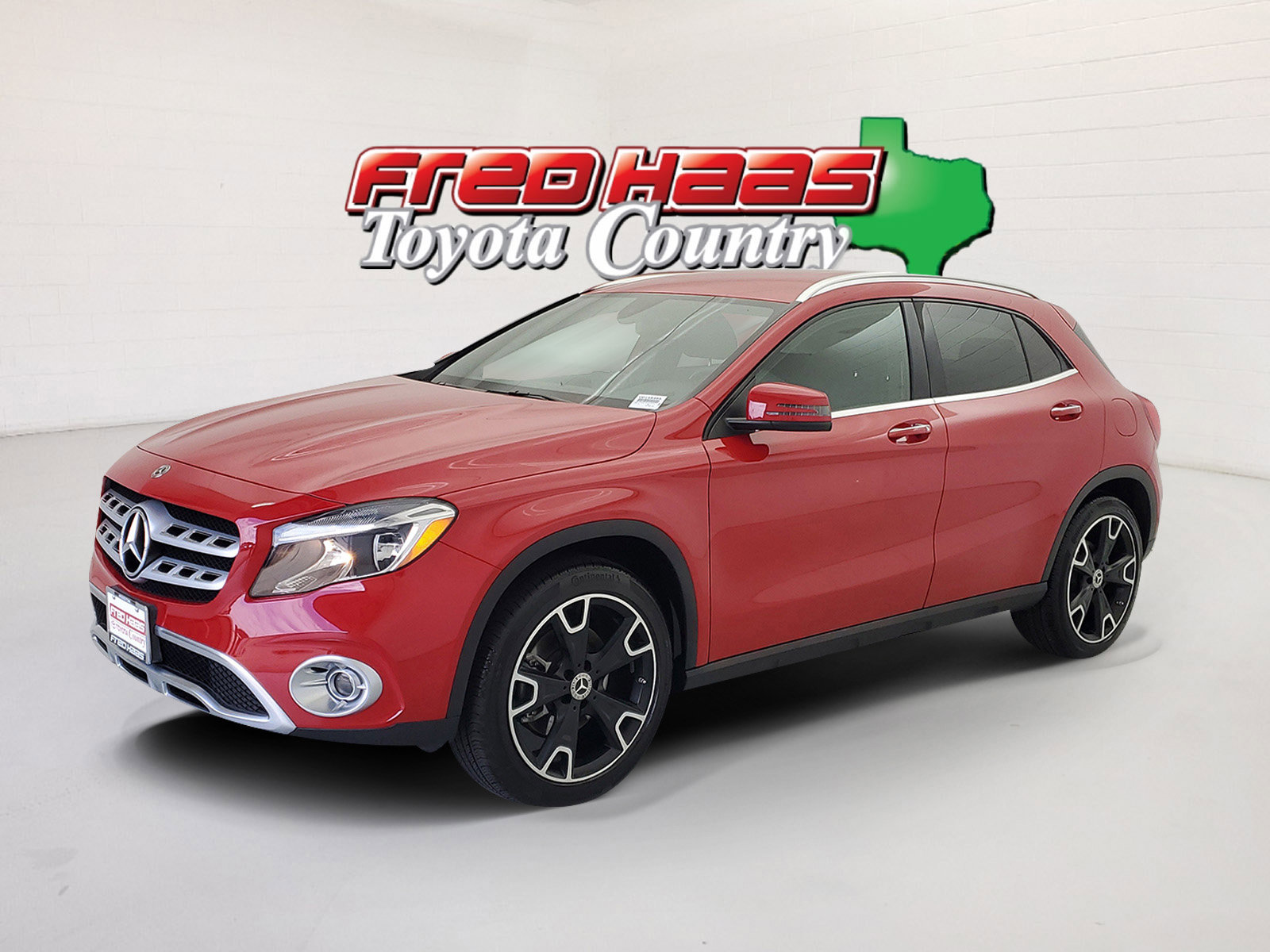 2019 Mercedes-Benz GLA-Class GLA250's photo