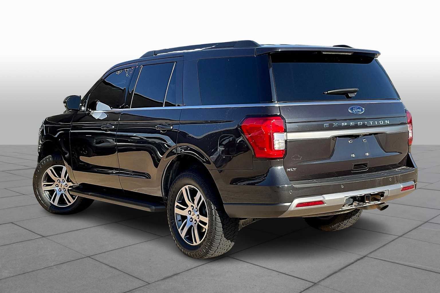 2024 Ford Expedition XLT photo 10
