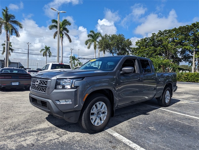 2024 Nissan Frontier SV photo 3