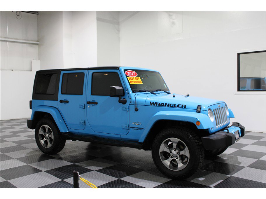 2017 Jeep Wrangler Unlimited Sahara's photo