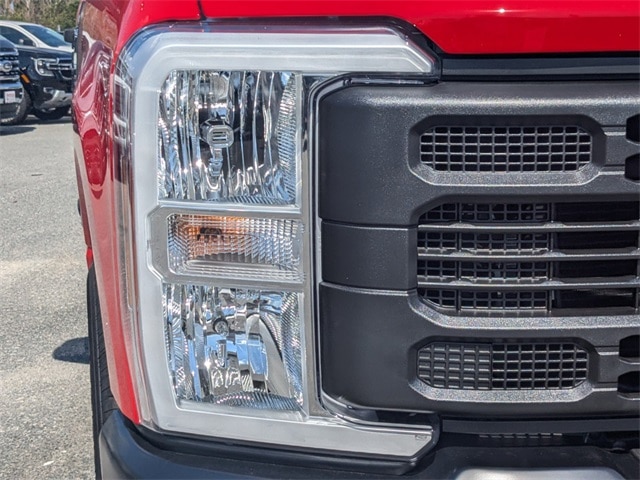 2024 Ford F-350 XL photo 10