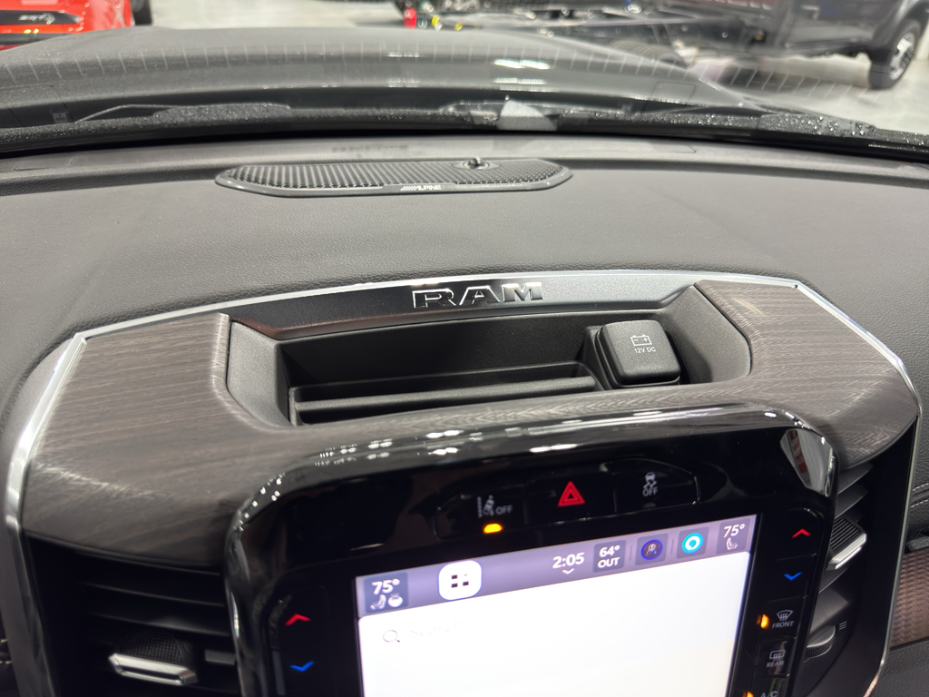 2025 Ram 2500 Laramie photo 36