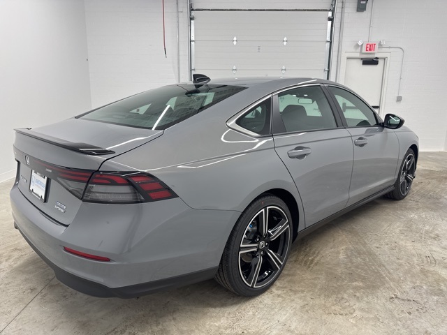 2025 Honda Accord Hybrid Sport photo 4