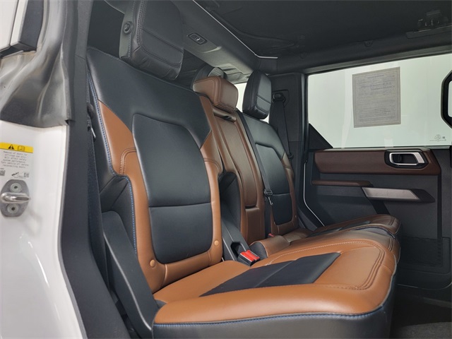 2023 Ford Bronco Outer Banks photo 17