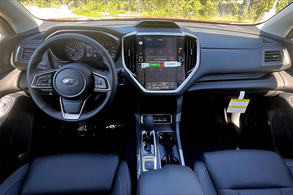 2025 Subaru Ascent Limited photo 3