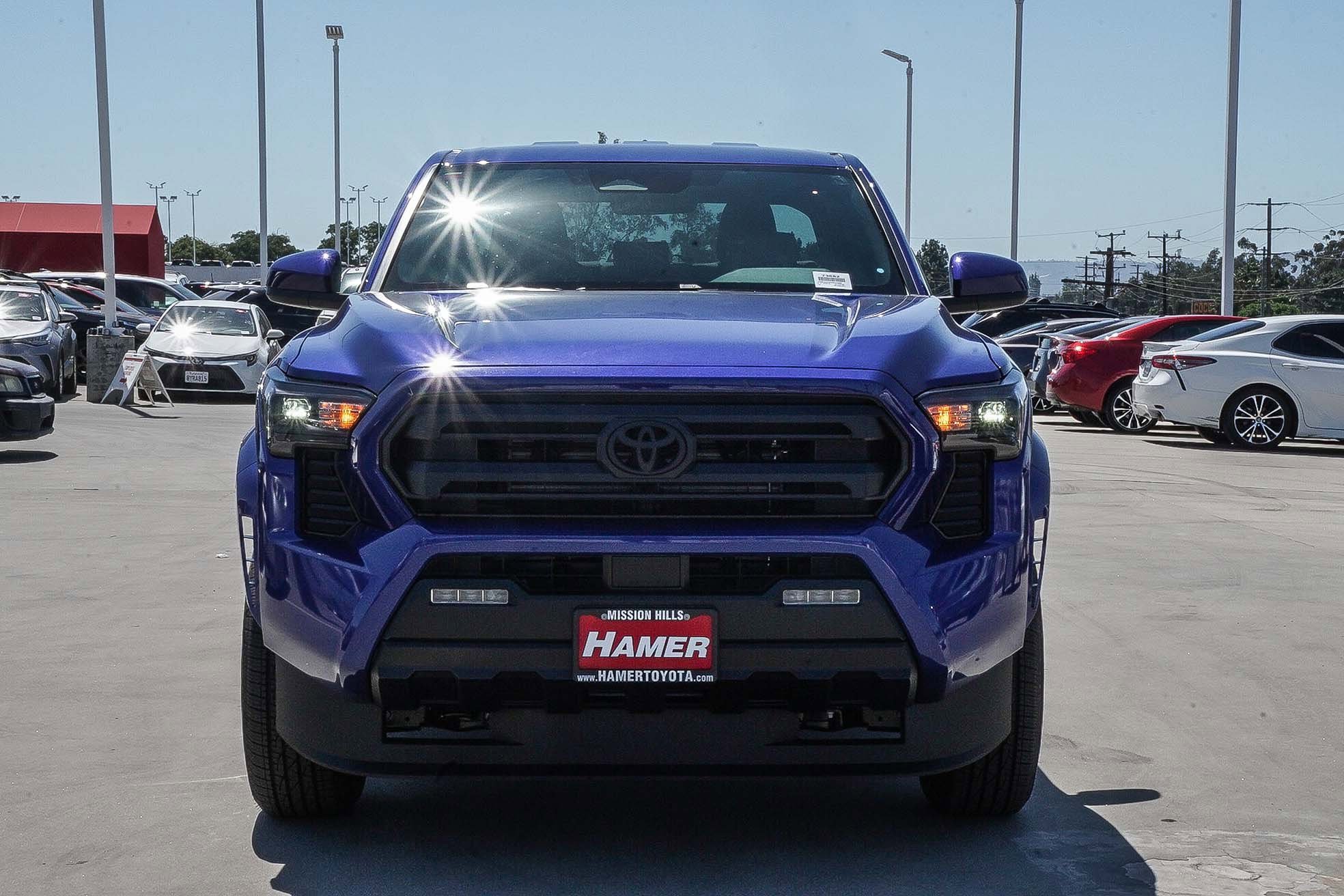 2025 Toyota Tacoma SR5 photo 2