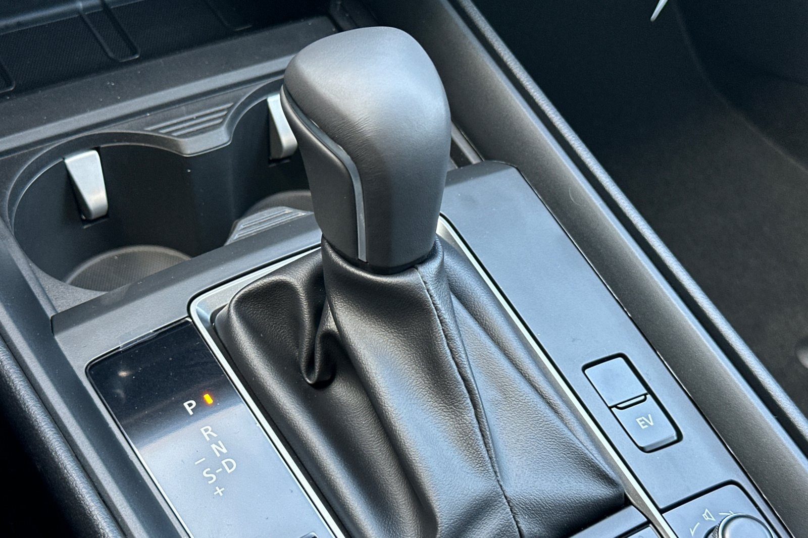2025 Mazda CX-50 Preferred photo 21