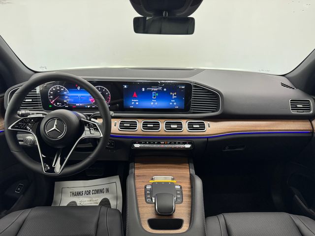 2025 Mercedes Benz GLE 350 4MATIC photo 2