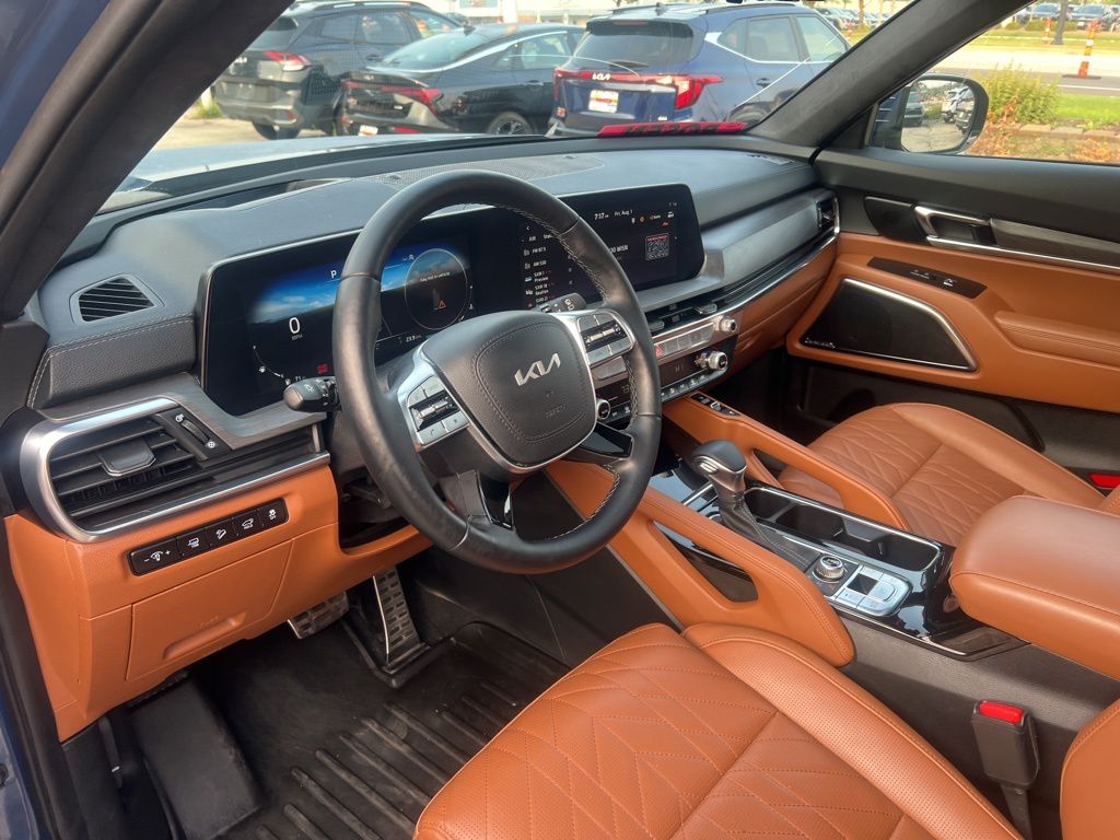 2024 Kia Telluride X-Pro photo 3