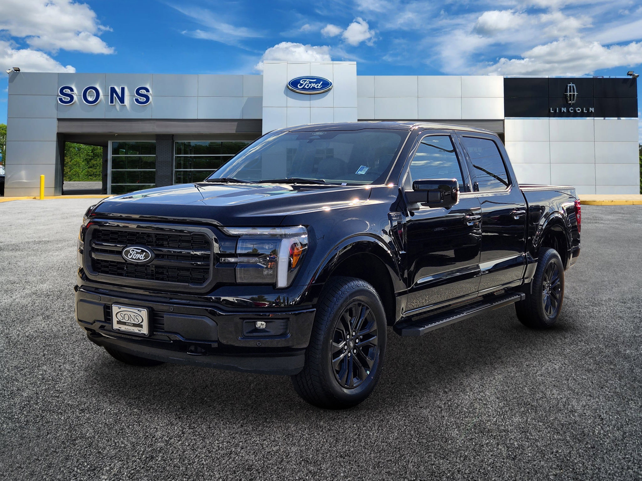 2025 Ford F-150 Lariat's photo