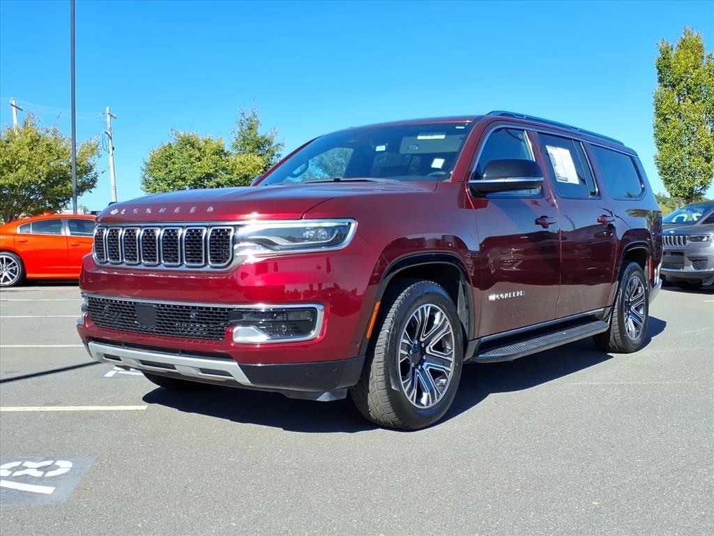 2023 Jeep Wagoneer L Series II's photo