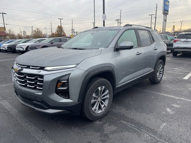 2026 Chevrolet Equinox LT photo 3