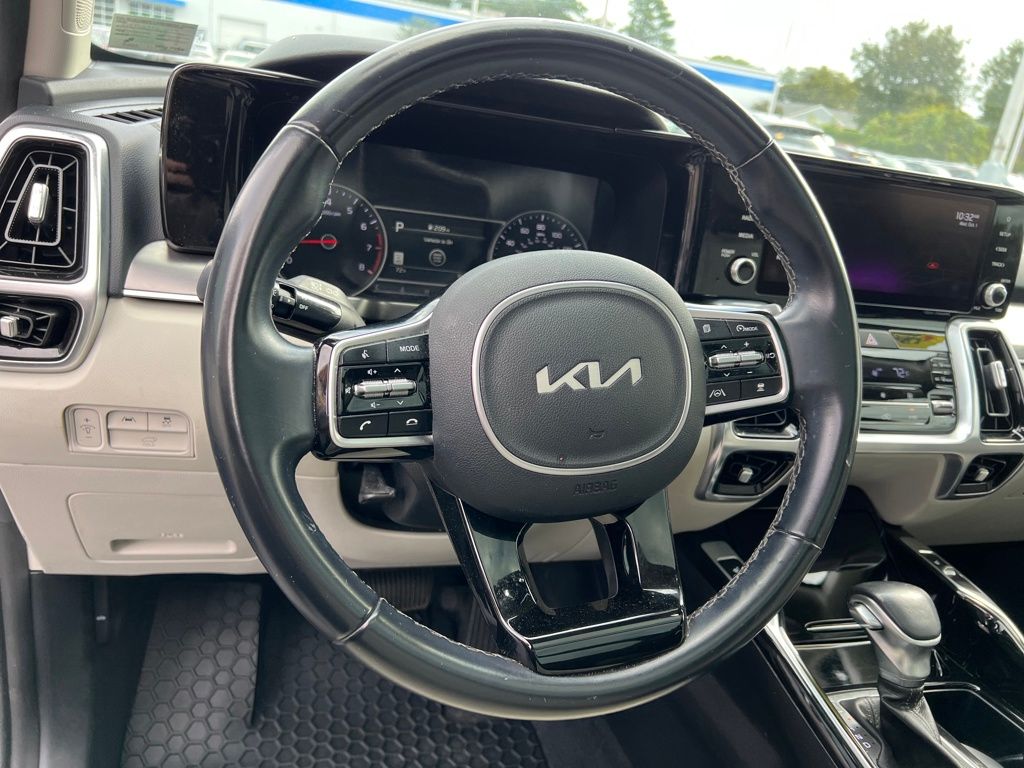 2022 Kia Sorento SX photo 12