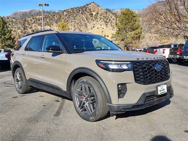 2026 Ford Explorer ST's photo