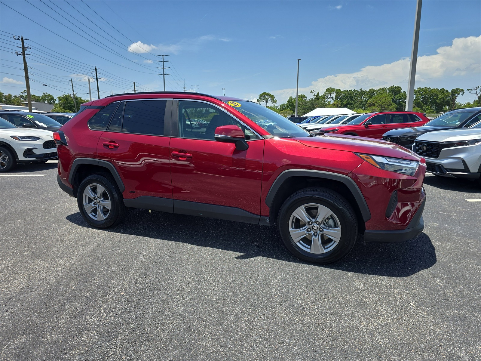 2023 Toyota RAV4 Hybrid XLE photo 2