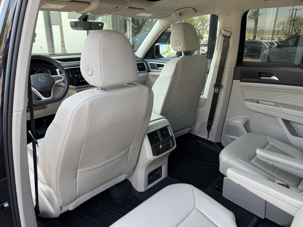 2022 Volkswagen Atlas V6 SE Technology photo 16