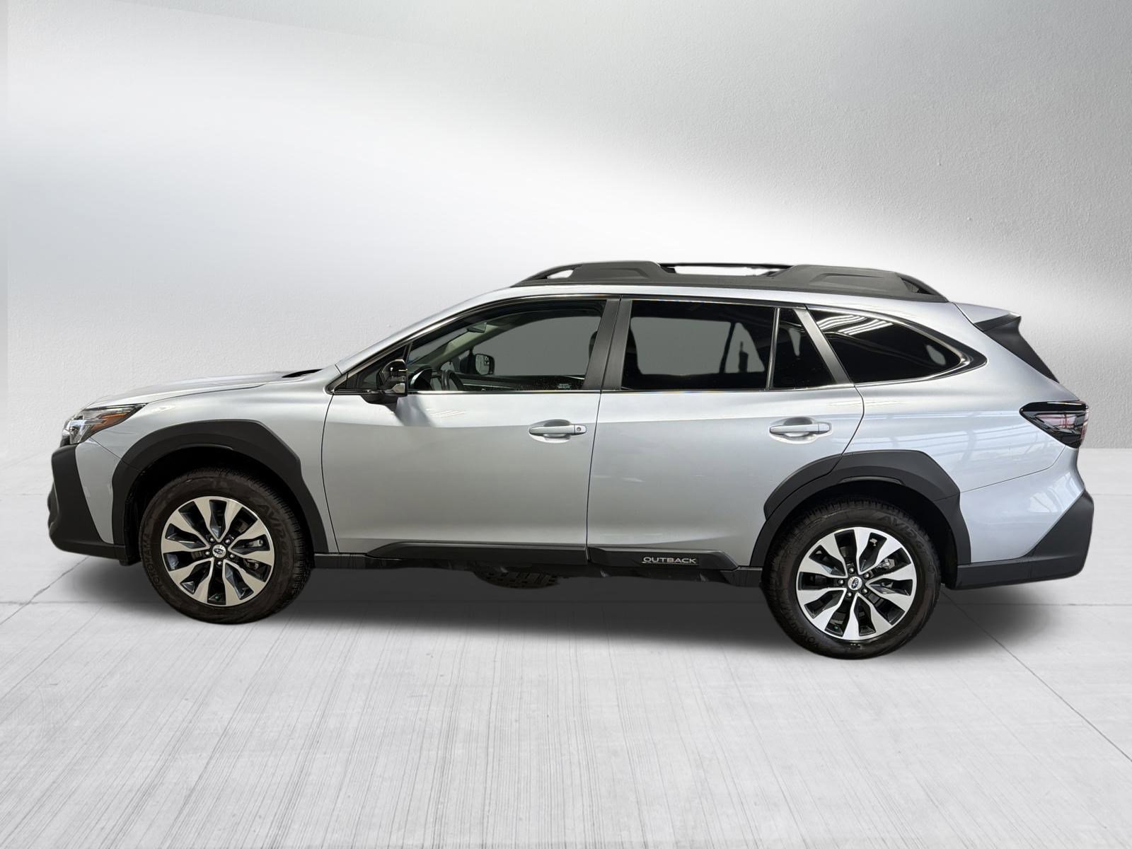 2024 Subaru Outback Limited photo 3