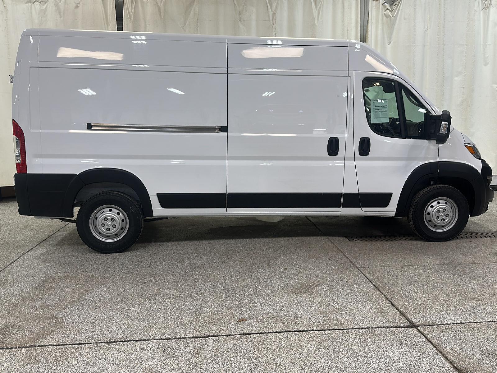 2023 Ram ProMaster 2500 photo 3