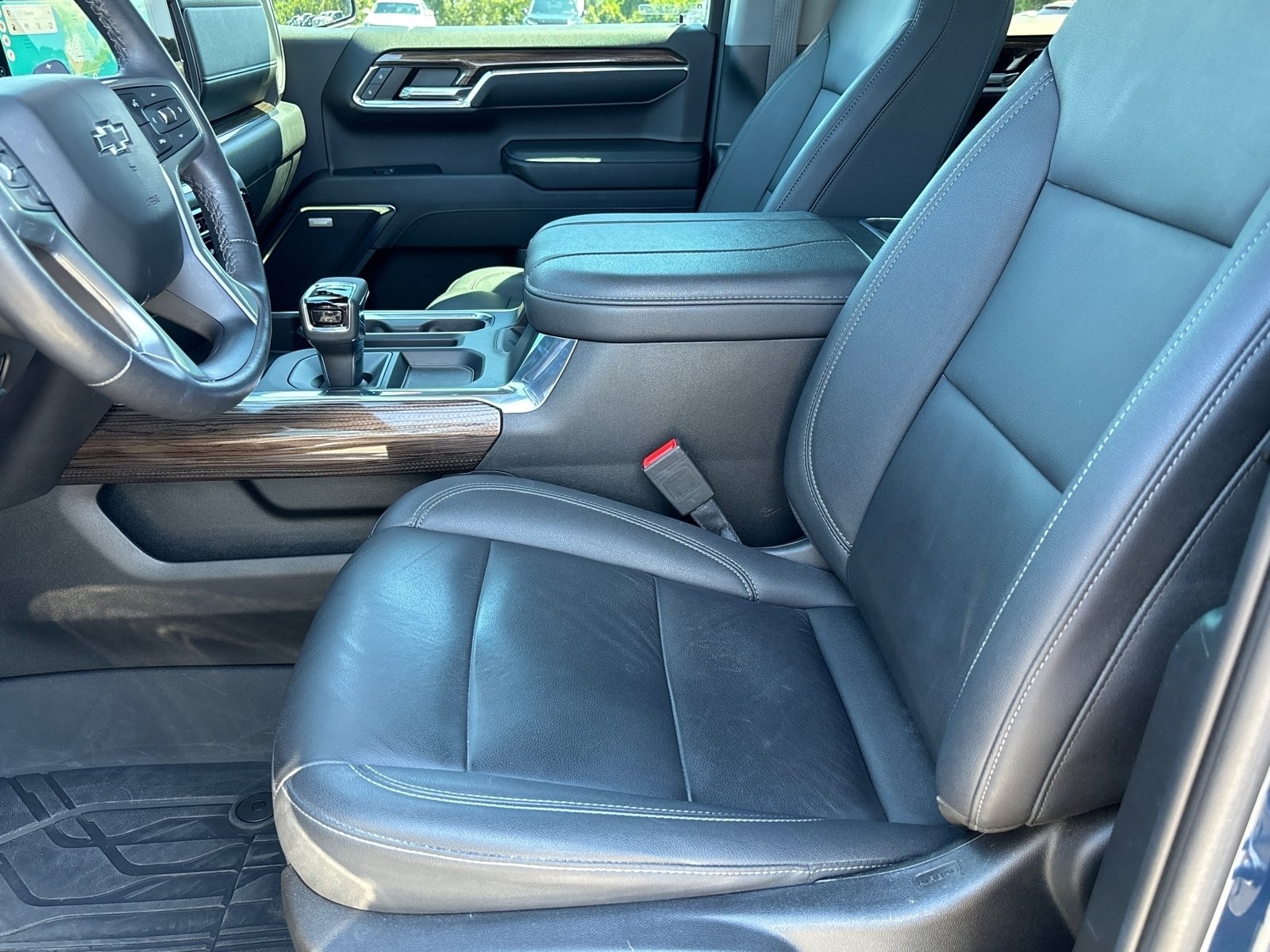 2023 Chevrolet Silverado 1500 RST photo 23