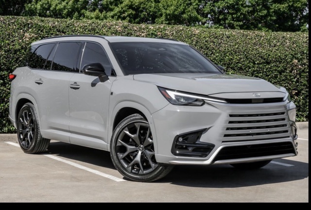 2024 Lexus TX Hybrid 500h's photo