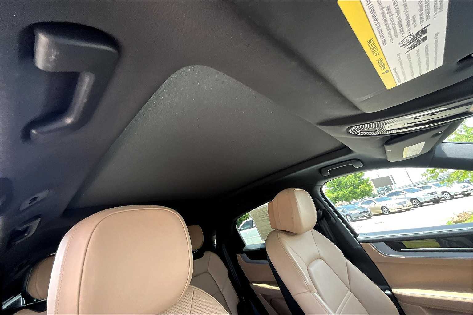 2024 Porsche Cayenne Coupe photo 20
