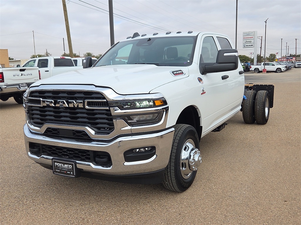 2026 Ram 3500 Tradesman photo 3