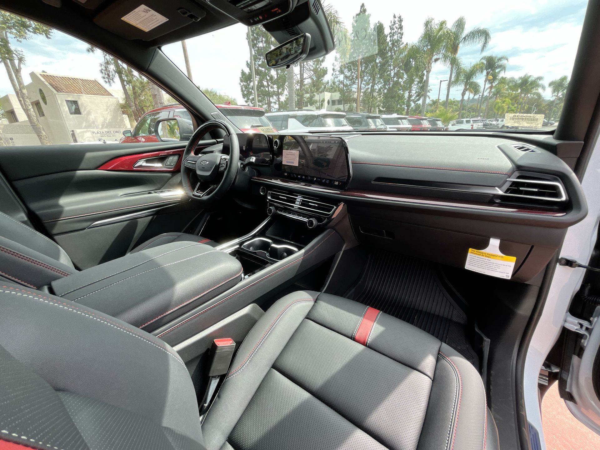 2026 Chevrolet Traverse RS photo 28