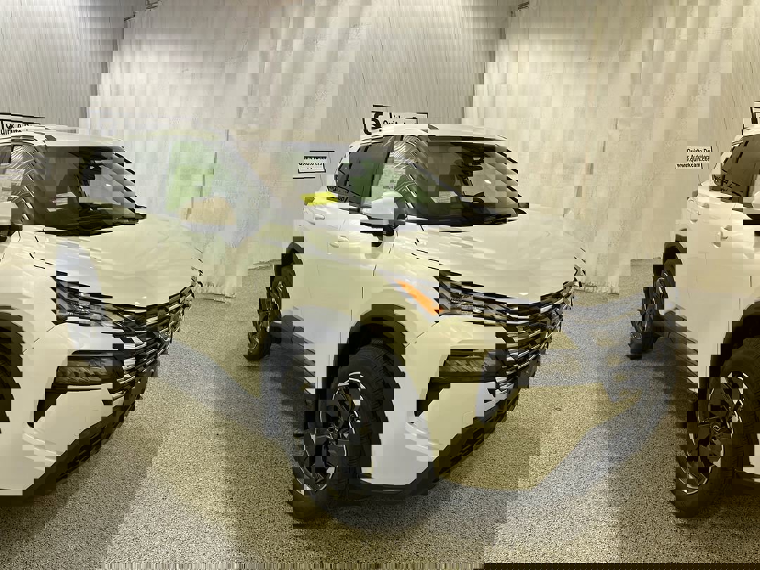 2026 Nissan Rogue SV photo 3