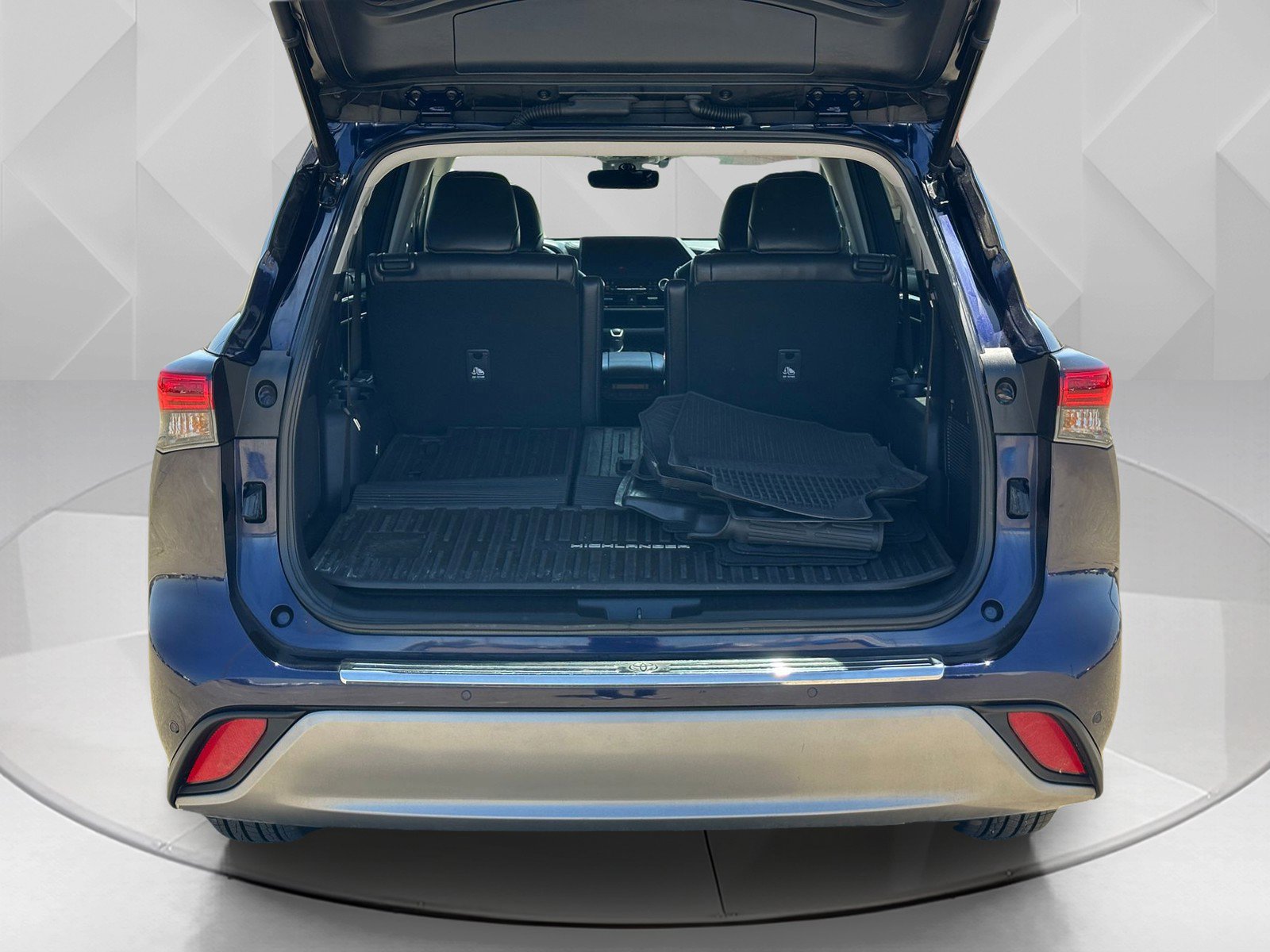 2023 Toyota Highlander Platinum photo 8