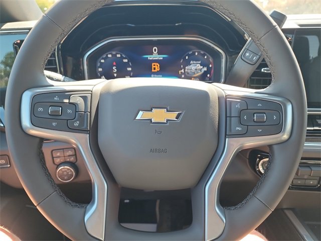 2025 Chevrolet Silverado 2500HD LT photo 17