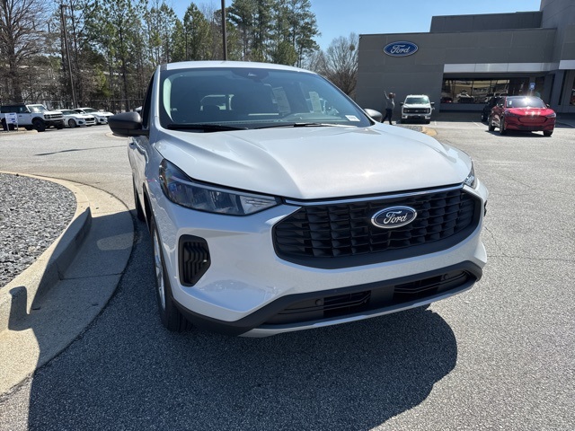 2025 Ford Escape Active photo 3