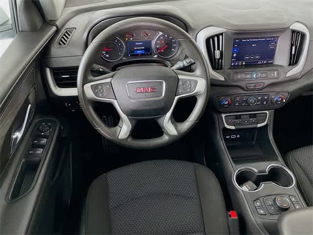 2023 Gmc Terrain SLE photo 22