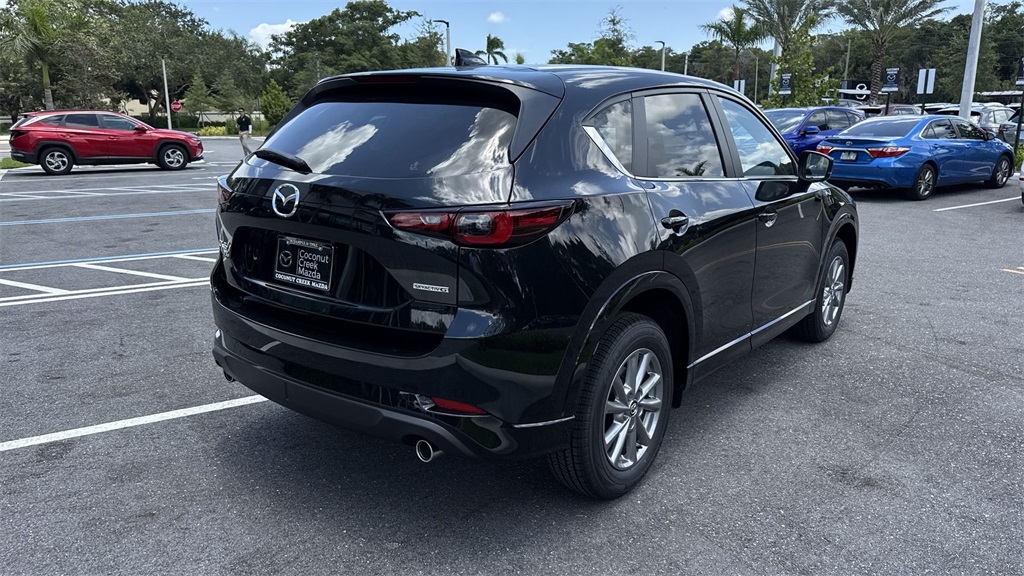 2025 Mazda CX-5 2.5 S Preferred photo 3