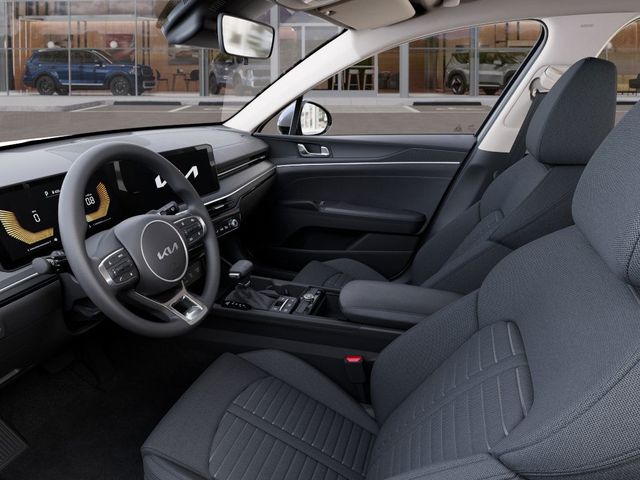 2025 Kia K5 LXS photo 16