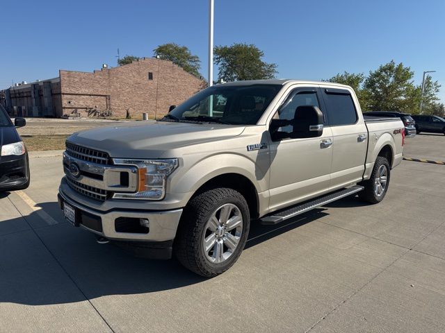2018 Ford F-150 XLT photo 2