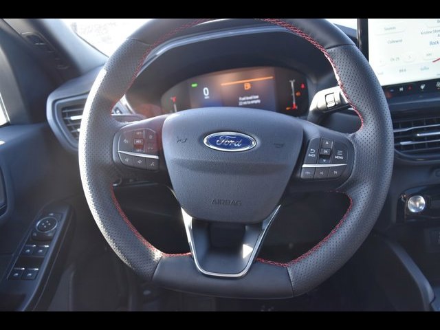 2025 Ford Escape ST-Line photo 9