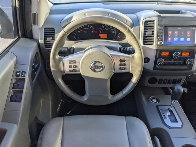 2021 Nissan Frontier SV photo 3