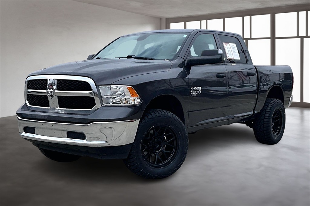 2023 Ram 1500 Classic SLT photo 2
