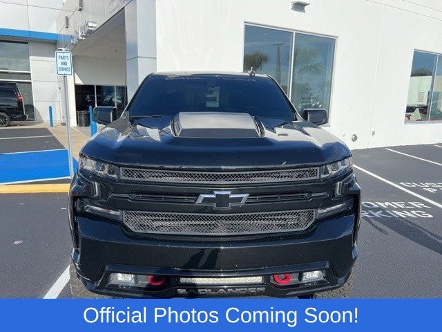 2021 Chevrolet Silverado 1500 RST photo 2
