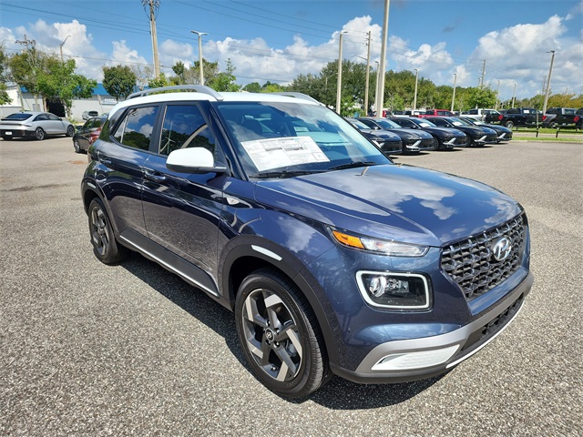 2025 Hyundai Venue Limited's photo