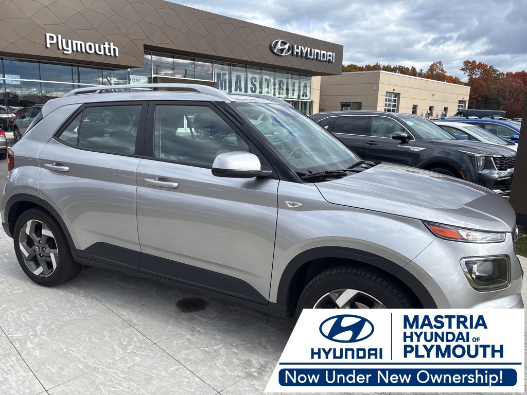 2023 Hyundai Venue SEL