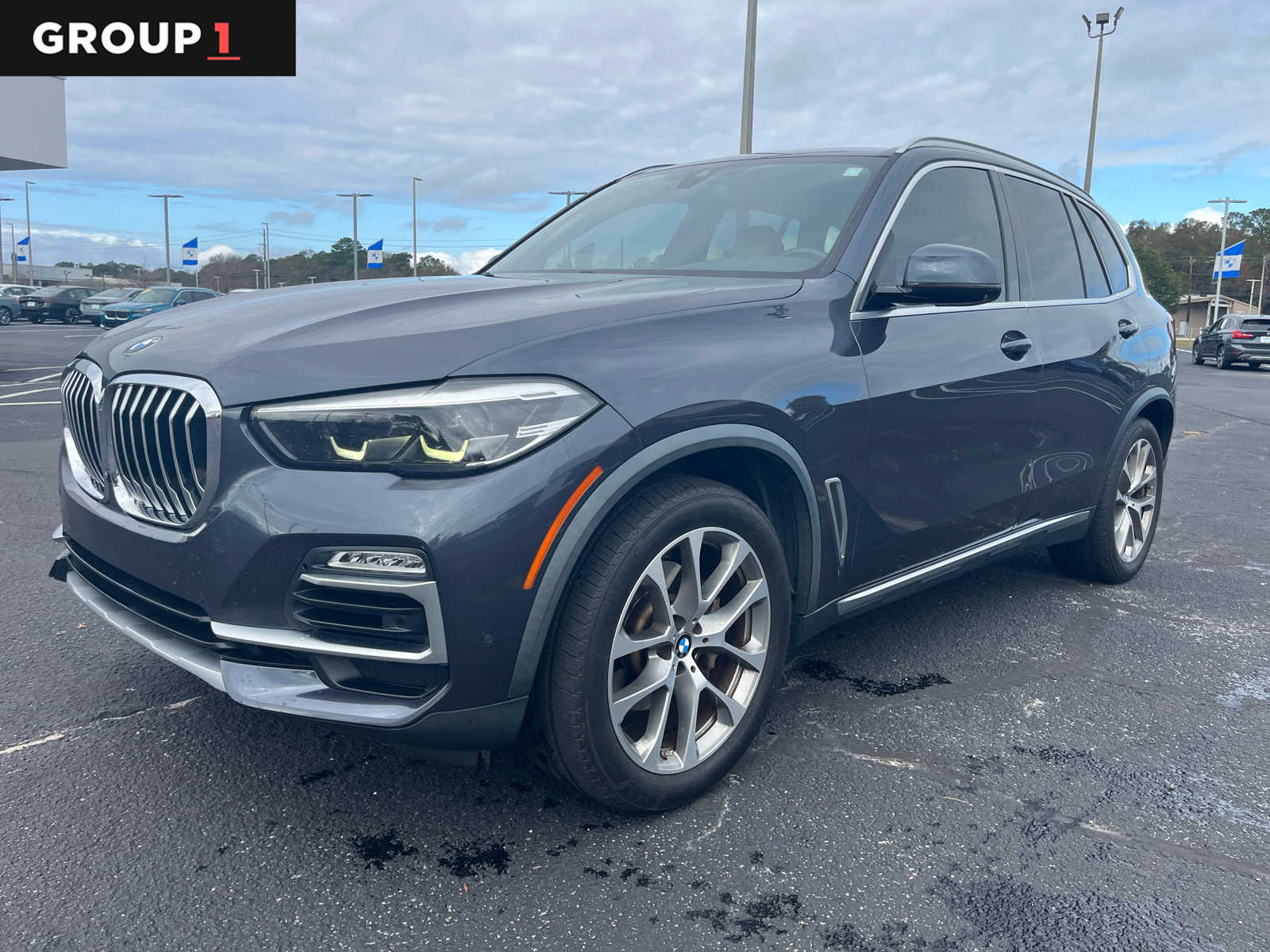 2021 BMW X5 40i's photo