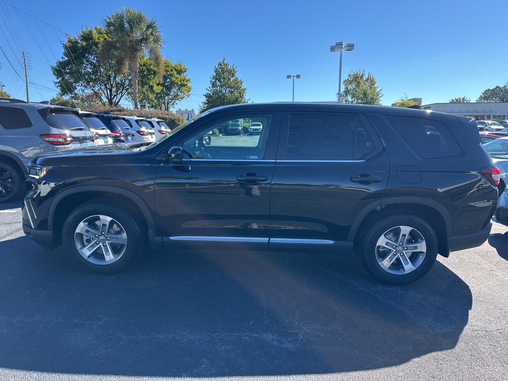 2025 Honda Pilot EX-L photo 4