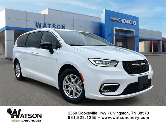 2024 Chrysler Pacifica Touring L's photo