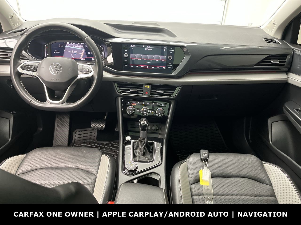 2022 Volkswagen Taos SEL photo 4