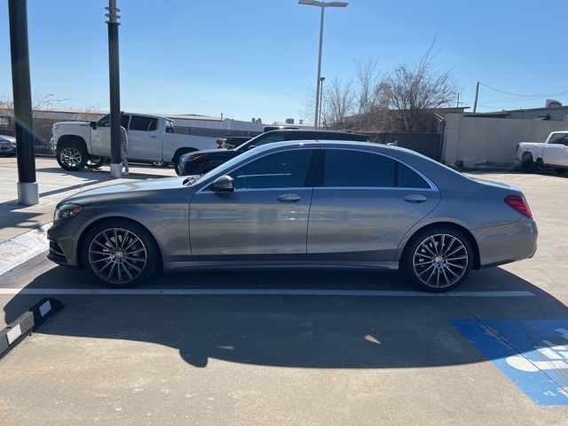 2015 Mercedes-Benz S-Class S550